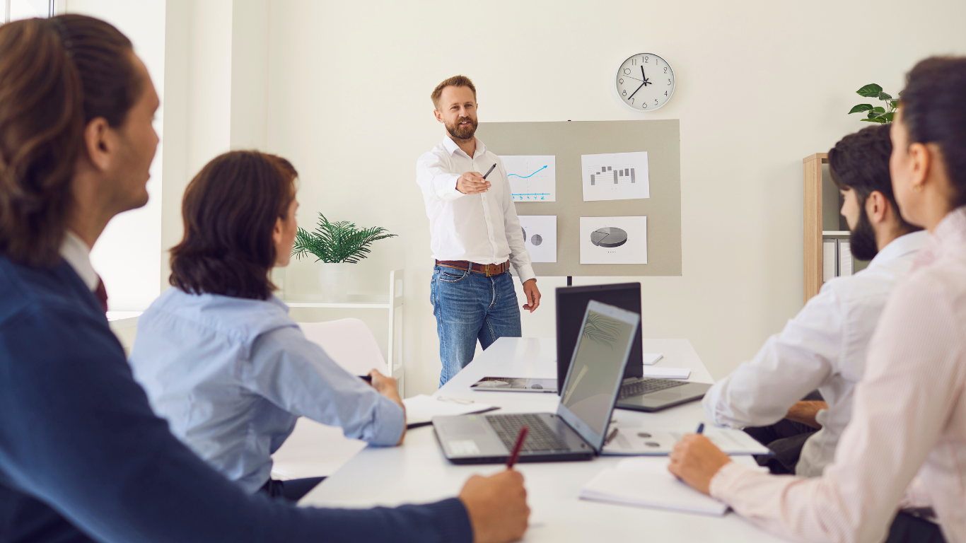 From Operator to Executive: Coaching Your Internal Talent into Leadership